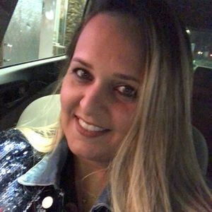 Meet your Posher, Robertta